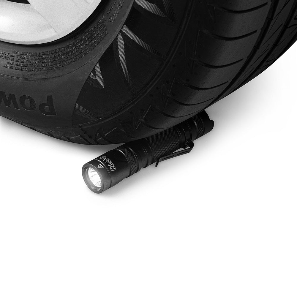 LANTERNA TÁTICA DRACO PRO 1000 LÚMENS - INVICTUS