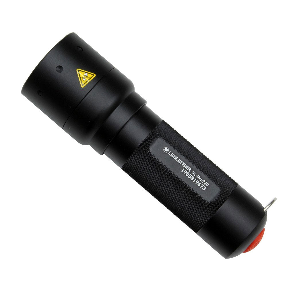 LANTERNA TÁTICA SOLIDLINE SL-PRO 220 - LEDLENSER