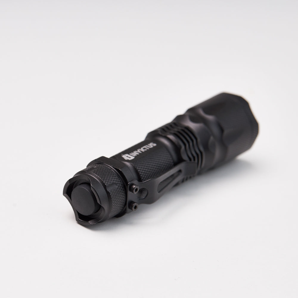 LANTERNA BOLT 100LM C/ BATERIA - INVICTUS